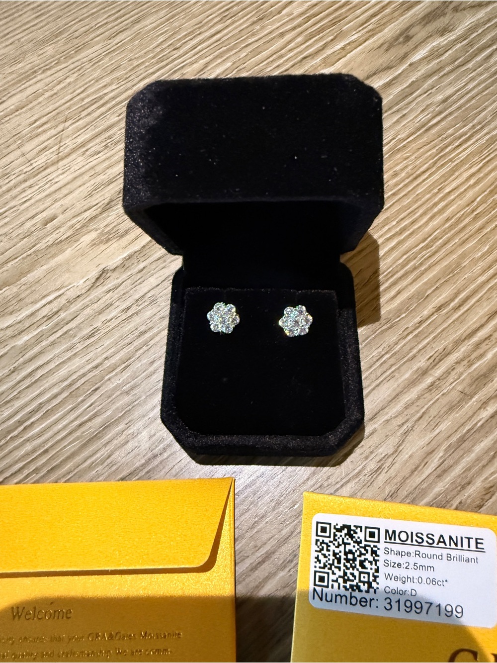 VVS1 MOISSANITE FLOWER CLUSTER STUDS